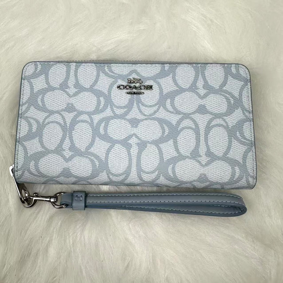 Coach Long Zip Around Wallet In Sketch Signature Canvas In Ice Blue CBO02 NWT - Picture 1 of 6
